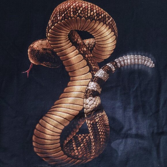 Vintage 90s Y2K rattlesnake shadow red bar Anvil hard shirt - Picture 4 of 5